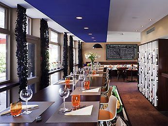 Ibis Lorient Centre Hotelier 3*