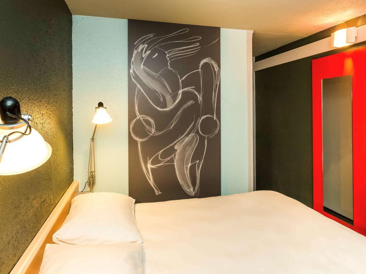 Ibis Lorient Centre Hotelier Hotel